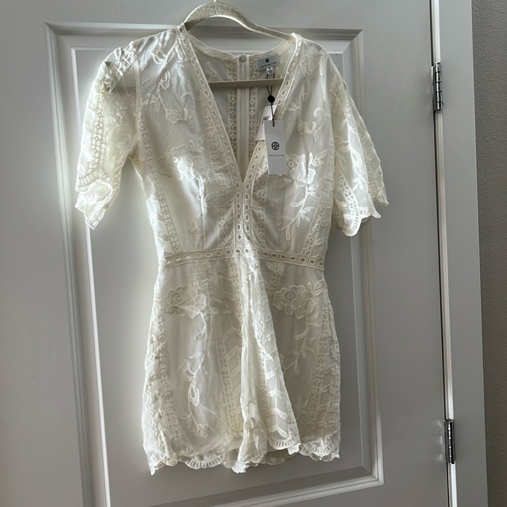 White lace romper